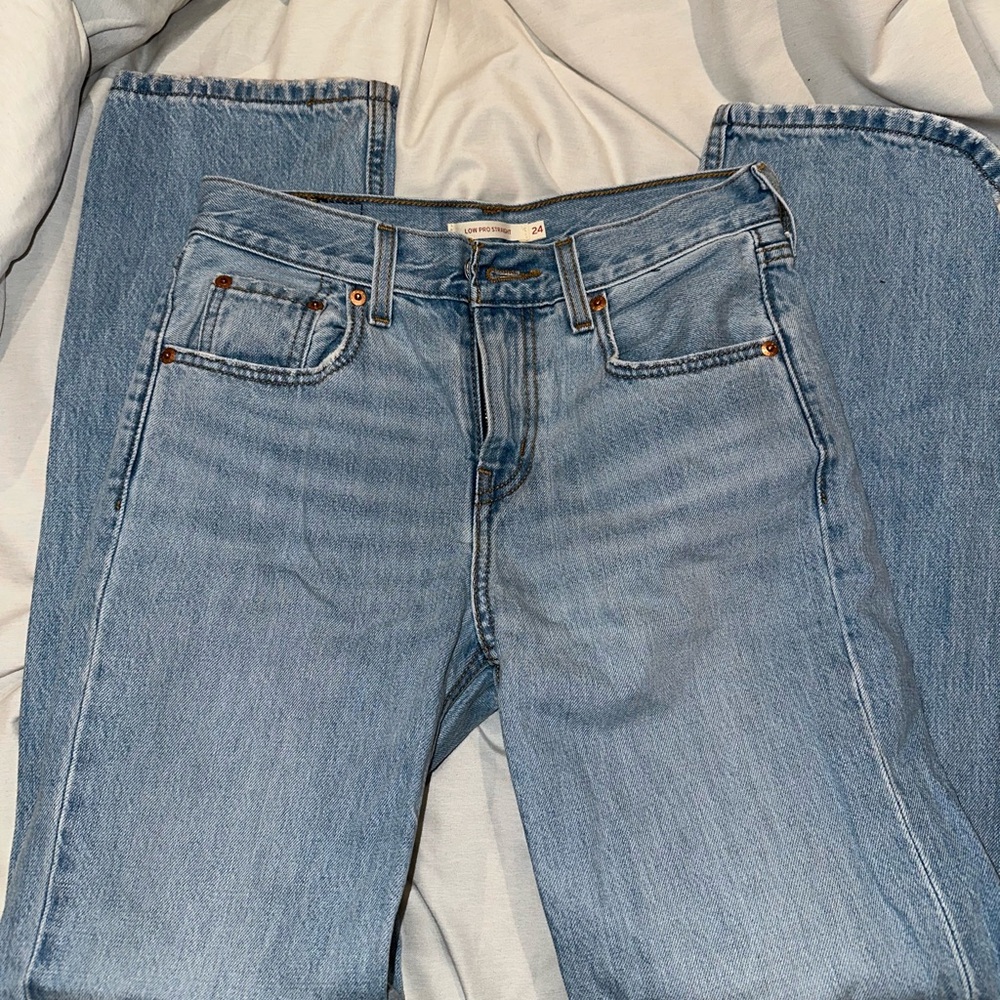 Levis Low Pro Straight Jean